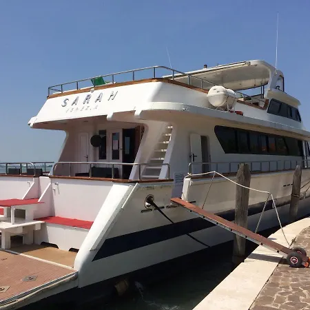 Yacht Sarah Venezia *